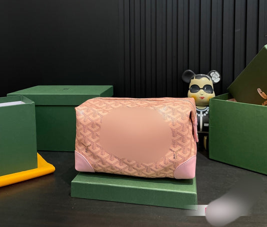 Makeup Bag (PRE-ORDER ONLY)